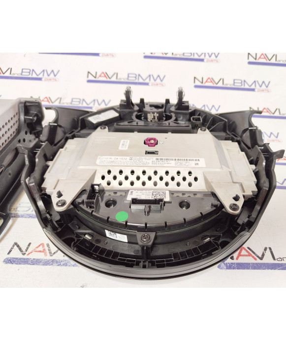 MINI Clubman F54 ID6 Touchscreen navigation...