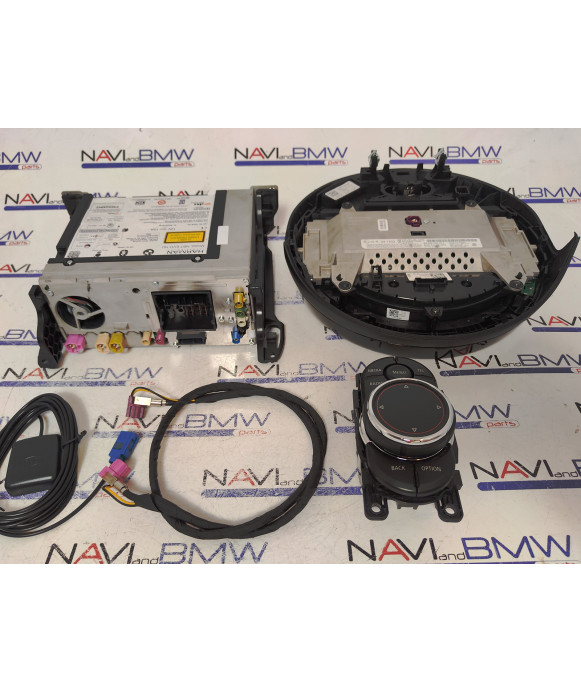 MINI Countryman F60 ID6 navigation system...