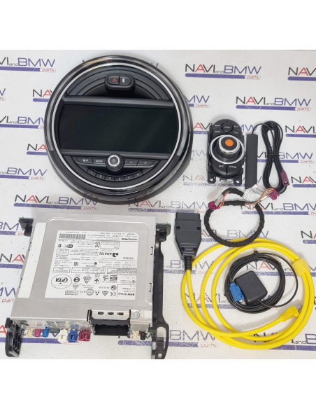 MINI Countryman F60 Touchscreen navigation system with carplay