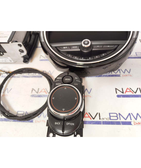 MINI F55 F56 ID6 navigation system upgrade set