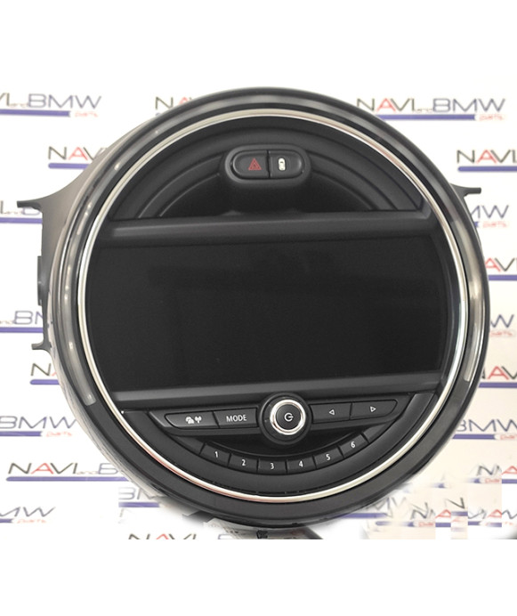 BMW F54 Clubman NBT display