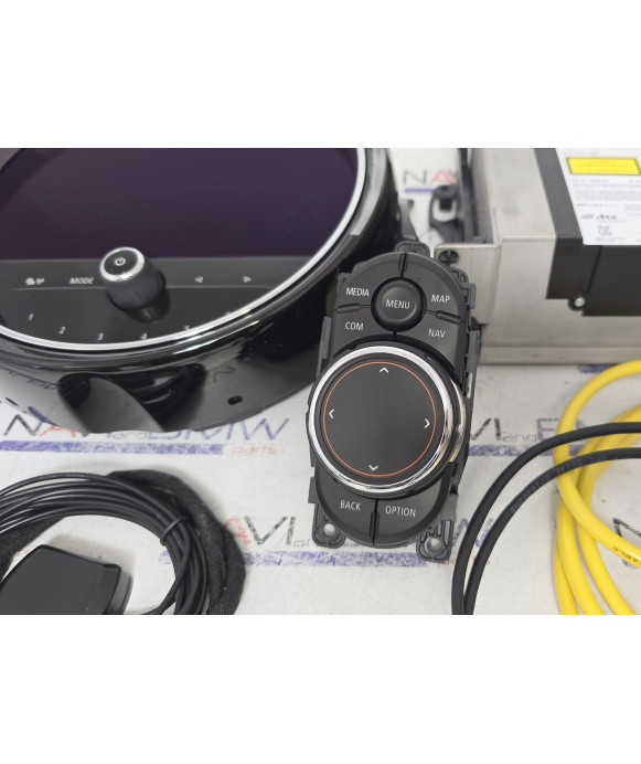 MINI F55 F56 LCI ID6 Touchscreen navigation...